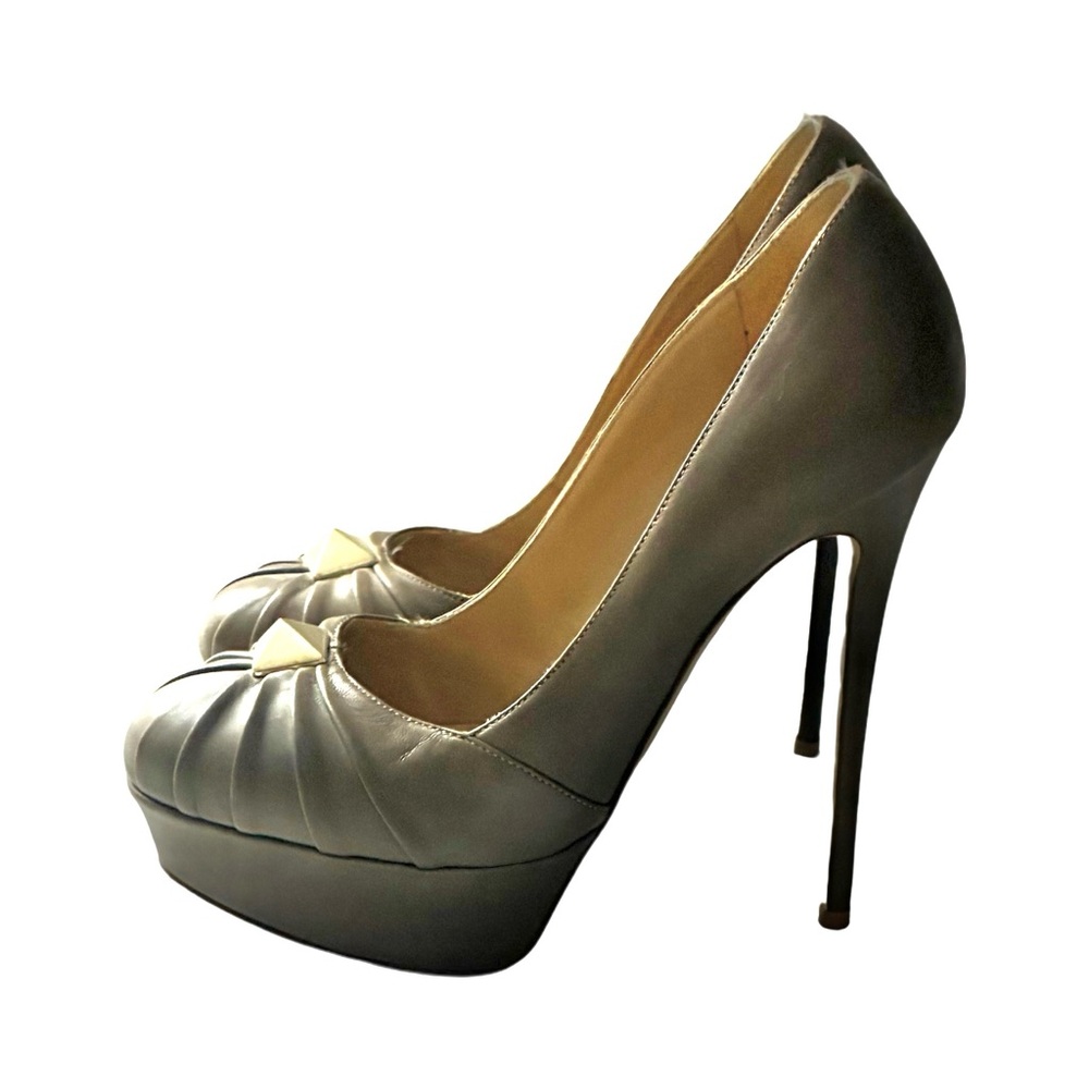 Valentino Garavani Taupe Platform Heels sz36 $249